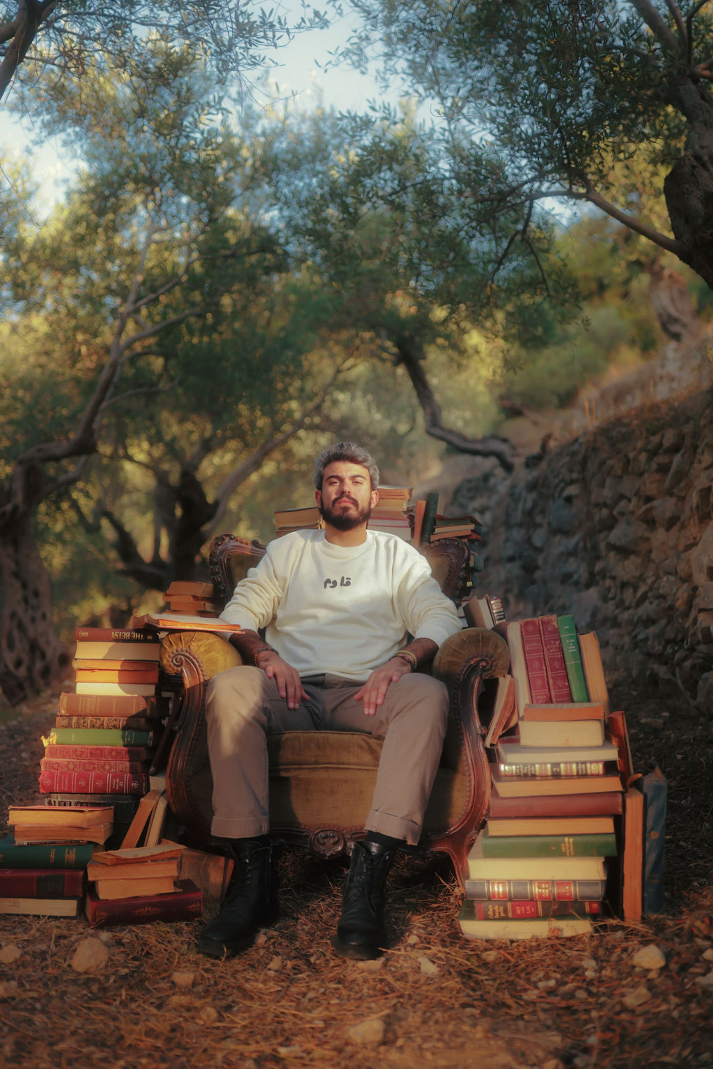 Kawem round neck for him