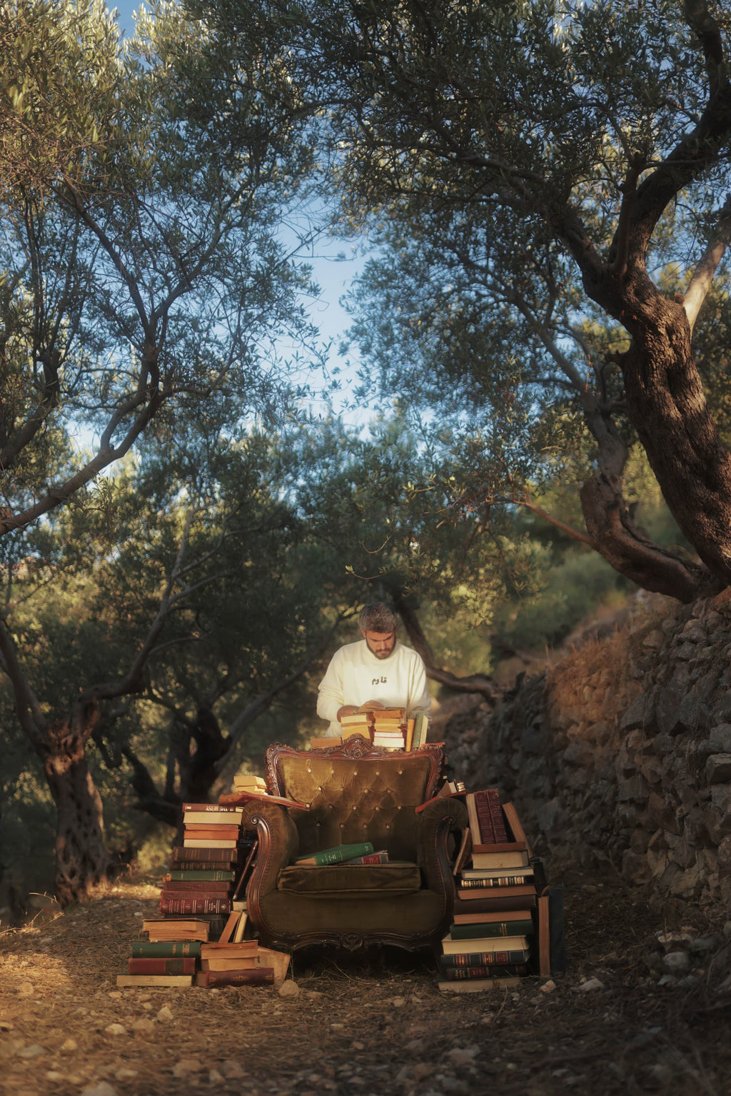 Kawem round neck for him