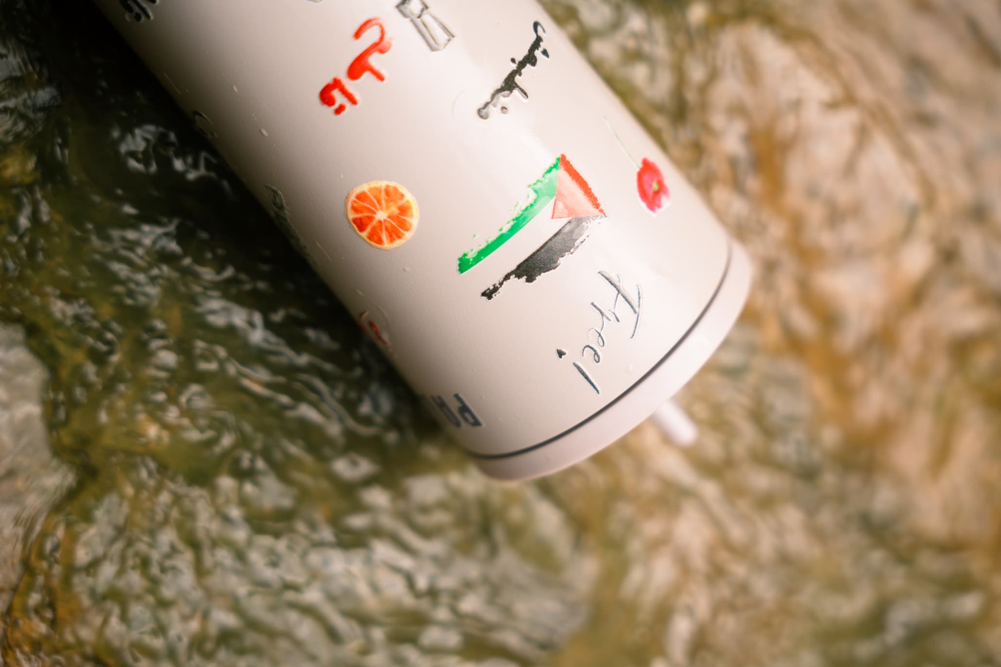 Graphics UV stickers