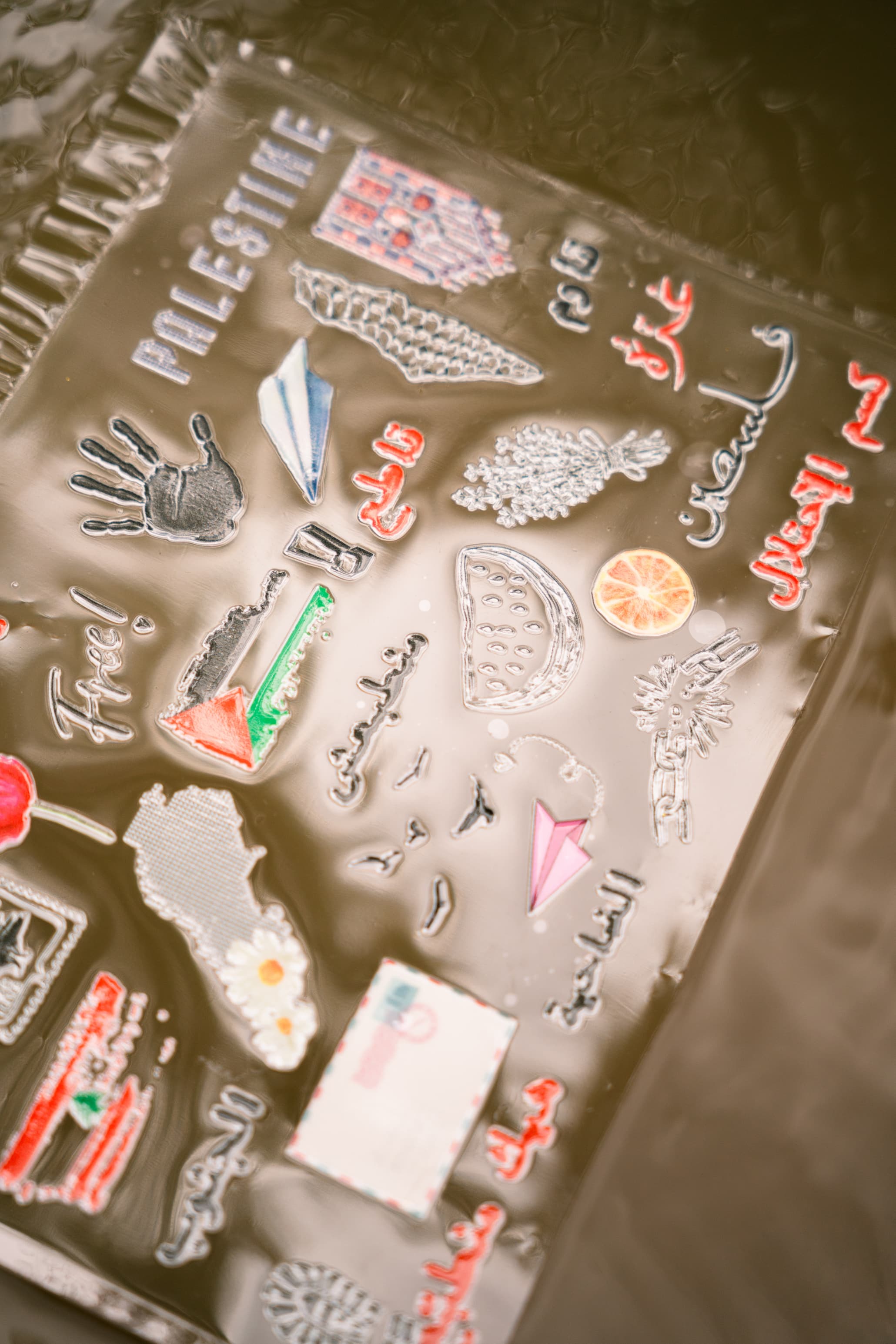 Graphics UV stickers